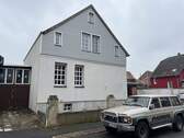 Bild 2 - 6 Zimmer Einfamilienhaus zum Kaufen in Ilsede