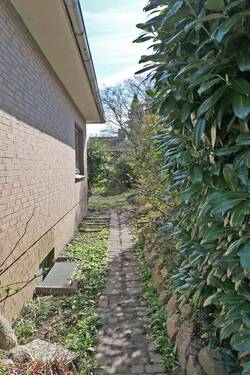 Hausseite_re-1.jpg - 