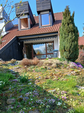 HausansichtSüdseiteFoto2.jpg - Attraktive Doppelhaushälfte mit interessanter Architektur!