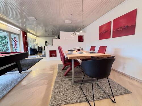 Wohn- und Essbereich (UG) - 