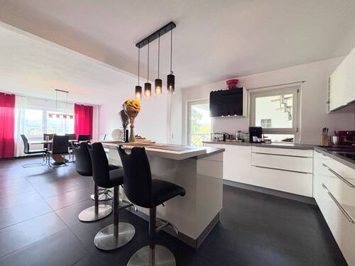 Küche (OG) - 7 Zimmer Mehrfamilienhaus, Wohnhaus in Lahntal / Göttingen