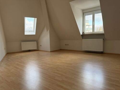 IMG_0344.jpeg - Renovierte 4-Zimmer-Wohnung direkt am Stadtpark