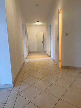 IMG_0324.jpeg - 4 Zimmer Etagenwohnung in Nürnberg