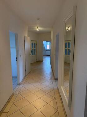 IMG_0325.jpeg - Etagenwohnung mit 118,00 m&sup2; in Nürnberg zur Miete