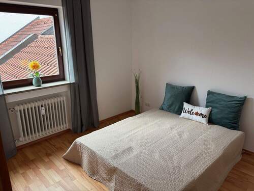 Schlafzimmer - 2 Zimmer Etagenwohnung in Puchheim