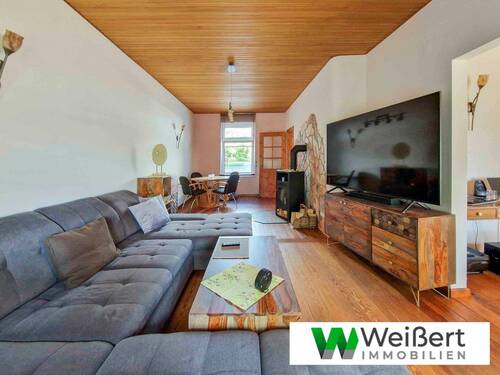 Wohnbereich im EG - Modernes Wohngefühl trifft großzügiges Grundstück -Ihr Ein- Zweifamilienhaus in Itzehoe