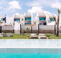 Spanien Immobilien - Rojales - Luxuriöse zweistöckige Wohnung in Ciudad Quesada mit Meerblick
