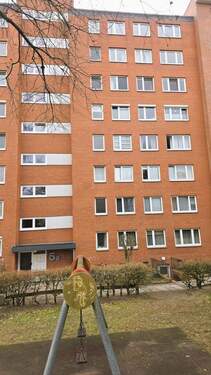 Außenansicht - Weitblick in Glinde garantiert! 3-Zimmer-Wohnung mit tollem Schnitt.