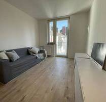 Lichtdurchflutete 2-Zimmer-Wohnung mit Balkon & Einbauküche in Aachener Top-Lage