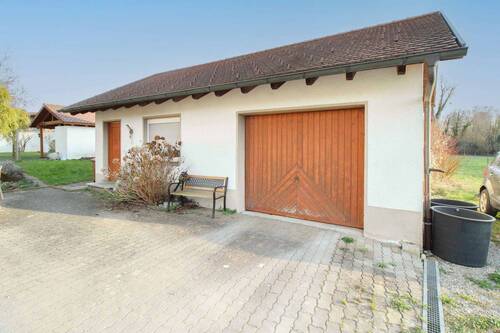 Garage - 