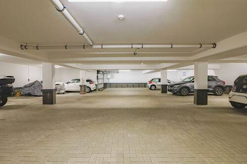 Tiefgarage - 
