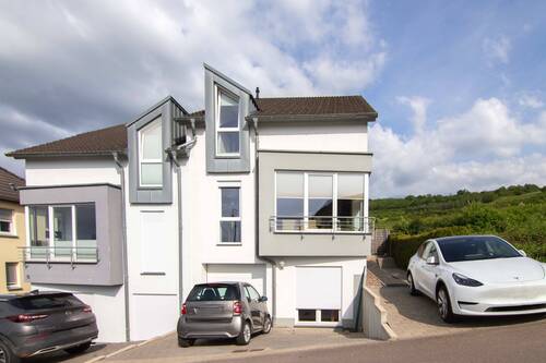 Temmels-0024.jpg - Schöne Doppelhaushälfte mit herrlichem Blick in die Weinberge