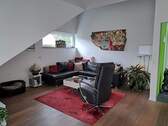 Wohnzimmer - 4 Zimmer Etagenwohnung zum Kaufen in Leverkusen