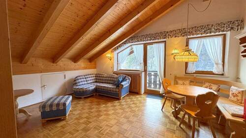 Wohnzimmer - 2 Zimmer Etagenwohnung in Garmisch-Partenkirchen