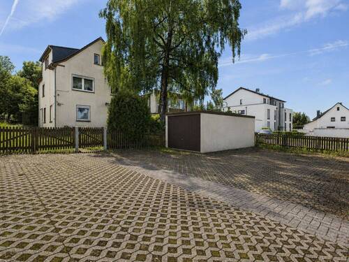 Garage - 
