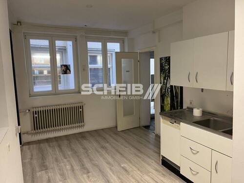 Heizung über Heizkörper - Büro in Schwäbisch Hall zur Miete