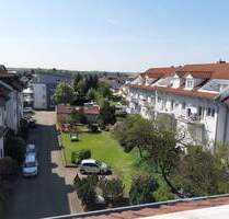 Lichtdurchflutete 4-Zi.Wohnung (105qm) mit Dachterrasse Aufzug, in Sinzheim Nähe Baden-Baden