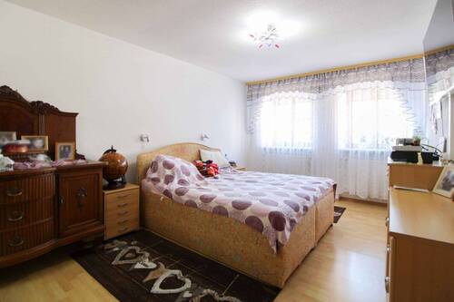 Schlafzimmer EG - 