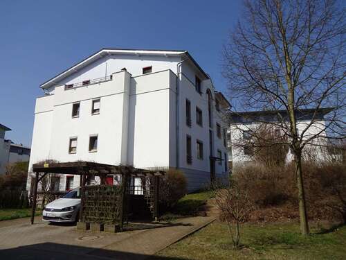 Hausansicht - 2 Zimmer Etagenwohnung in Zwickau