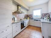 Küche - 6 Zimmer Einfamilienhaus in Lohbarbek