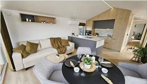 5 Wohnen - Essen - Kochen 2.JPG - 