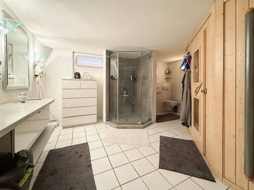 Duschbad mit Sauna - 