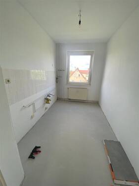 sep. Küche- erhält ebenfalls noch neuen Fussboden - Etagenwohnung mit 57,00 m&sup2; in Wurzen zur Miete