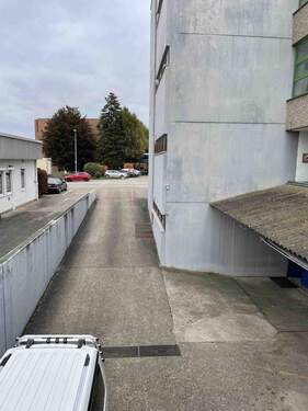 Hofansicht - Halle zur Miete in Waiblingen