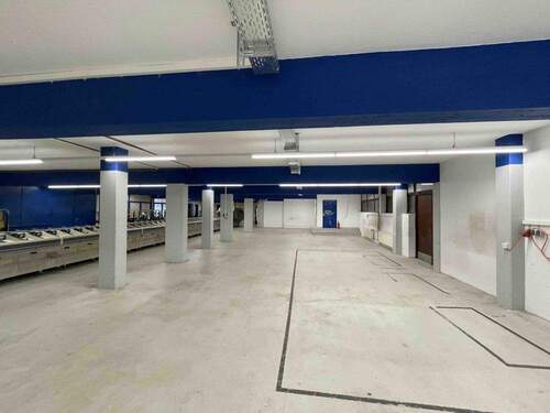 Lageransicht groß hinten - Halle in Waiblingen zur Miete