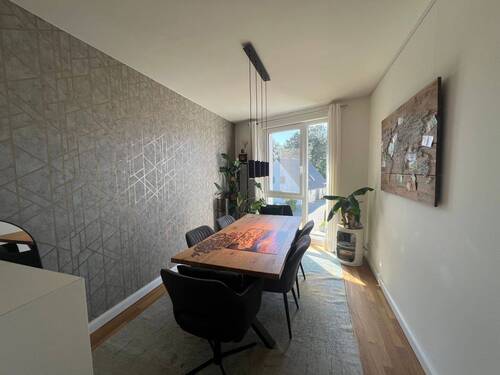 Esszimmer / Kinderzimmer / Homeoffice - 