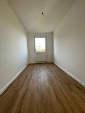 Zimmer 4 - 