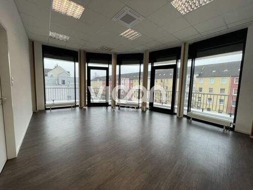 Innenansicht - Ihr neues Büro im Hagen-Campus mit Terrasse