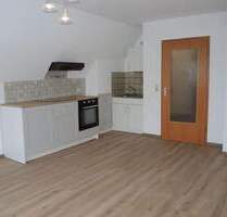 Renovierte 2-Zimmer Dachgeschoss Wohnung, kleine Küchenzeile, ca. 50 m², Bad Brückenau-Römerhag