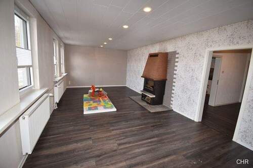 Wohnzimmer - 4 Zimmer Einfamilienhaus zum Kaufen in Bad Sachsa / Neuhof