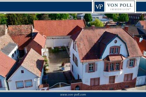 Bild 1 - Historisches Weingut mit saniertem Herrenhaus & attraktiver Projektierung - Denkmal AfA