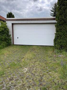 Garage - Frontansicht - 