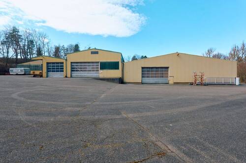 Halle 1, 2 und 3 mit Freifläche - 