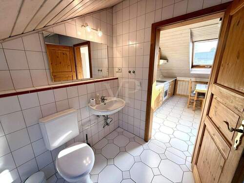 Badezimmer Dachgeschoss - 