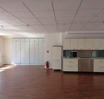 EXKLUSIV NÄHE HAUPTBAHNHOF PROVISIONSFREI MODERNES BÜRO 5 RÄUME(TEILBAR) 2 WC`S EINBAUKÜCHE AUFZUG - Düsseldorf Stadtmitte