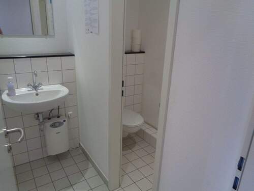 2. WC - 