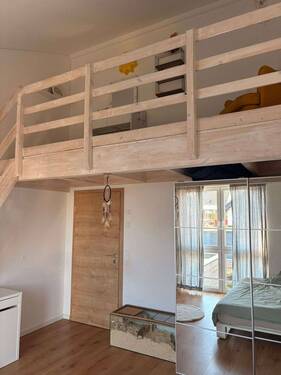 Schlafzimmer EG - 