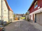 Hofbereich - 7 Zimmer Einfamilienhaus zum Kaufen in Hechingen