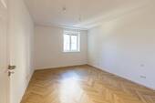 Schlafzimmer - 2 Zimmer Etagenwohnung in Tübingen