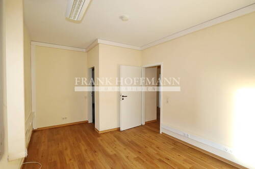 M2374 Büro 1 - 