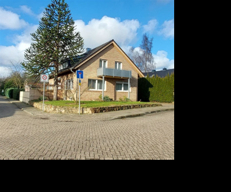 Ansicht - Großzügiges Wohnhaus in beliebter Wohnlage!