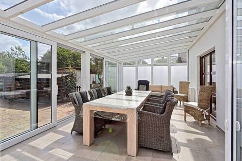 Wintergarten - 9 Zimmer Mehrfamilienhaus, Wohnhaus zum Kaufen in Kerpen