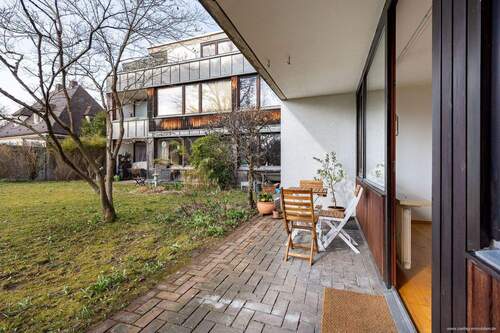 Sonnige Westterrasse - 