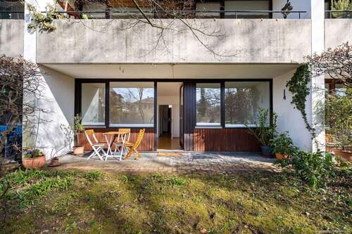 Blick zur Terrasse - 