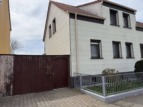 Hofeinfahrt - 