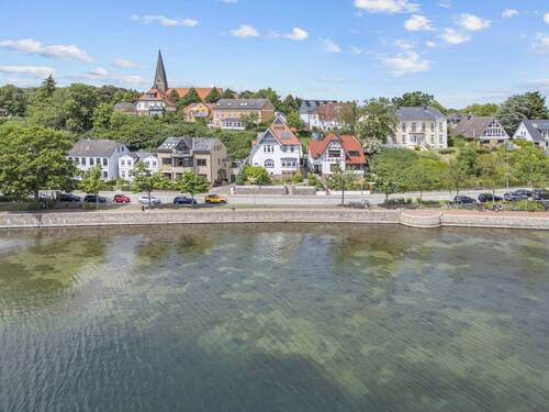 Ansicht Wasserseite.JPG - 6 Zimmer Mehrfamilienhaus, Wohnhaus zum Kaufen in Eckernförde